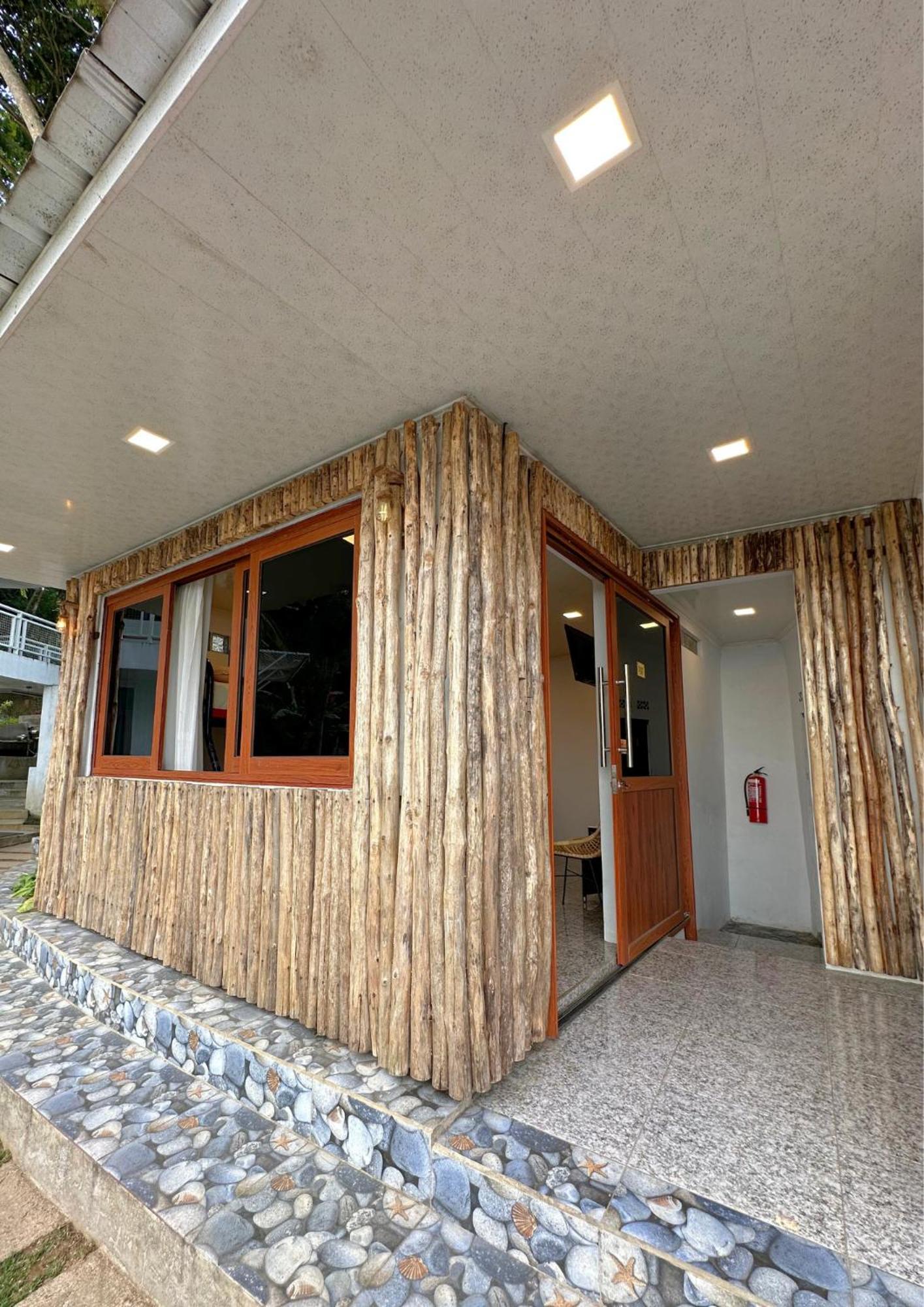 De Pointe Resort & Resto Campaka Exterior photo